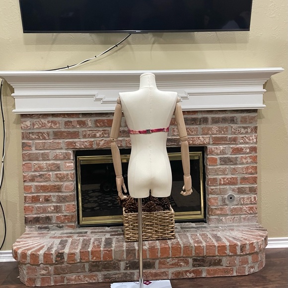 Nanette Lepore pink floral print strapless bikini top / L / Excellent condition - Picture 12 of 17